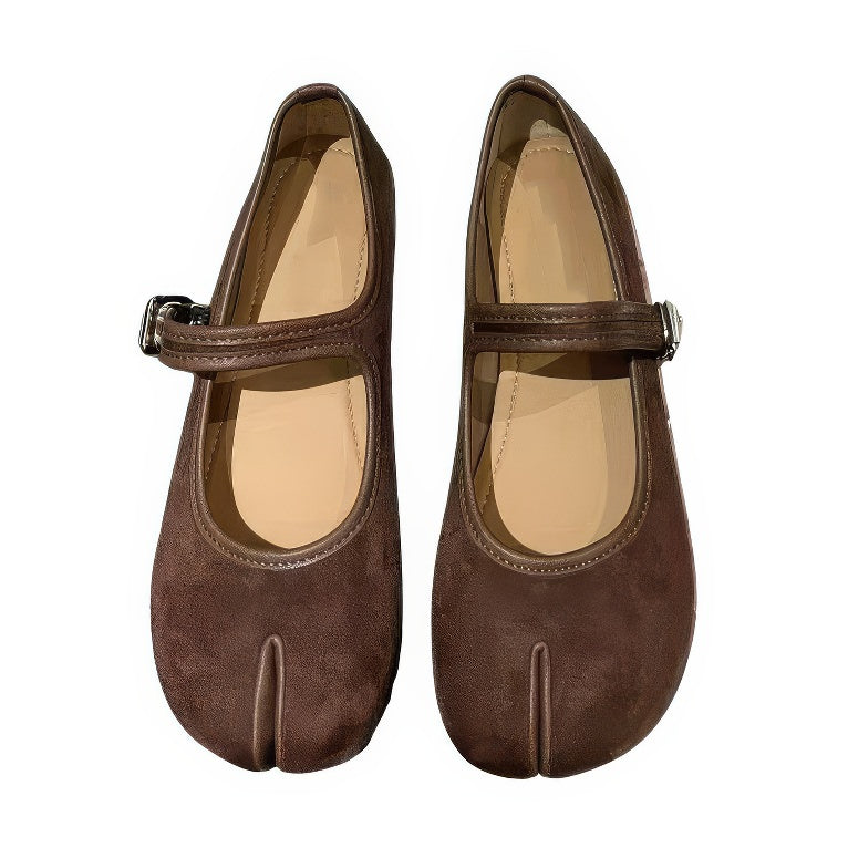 Model Behavior Tabi Flats